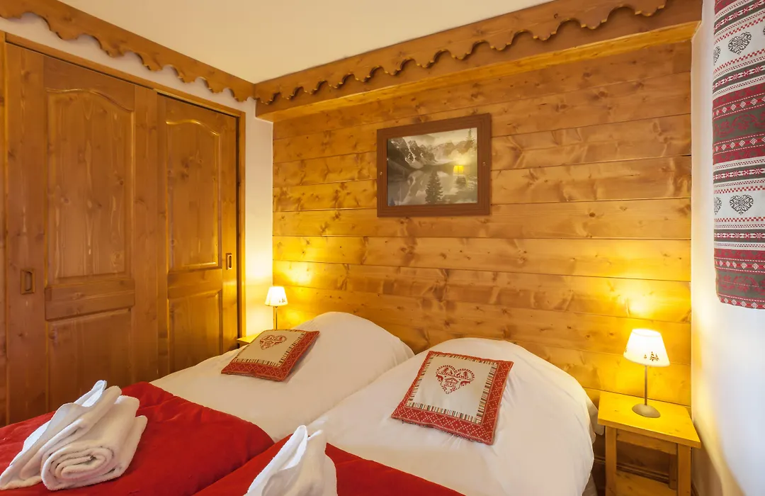 Residence Pierre & Vacances Premium L'Ecrin Des Neiges-1